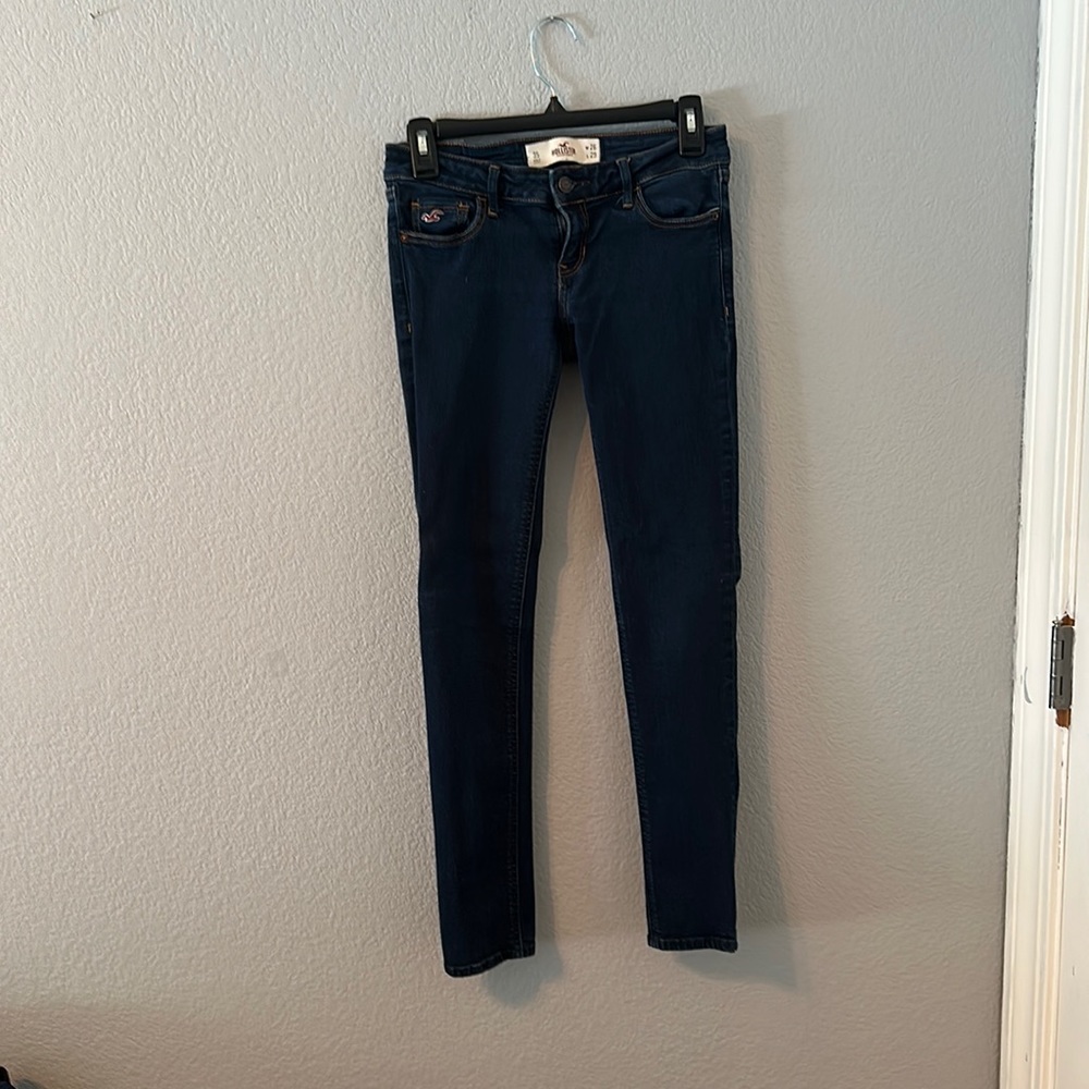 Dark wash juniors’s Hollister jeans in size 3S